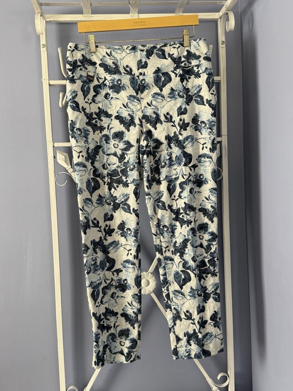 LISETTE Pull-On Ankle Pants Womens Blue Floral Slimming Skinny Leg Stretch Sz 12